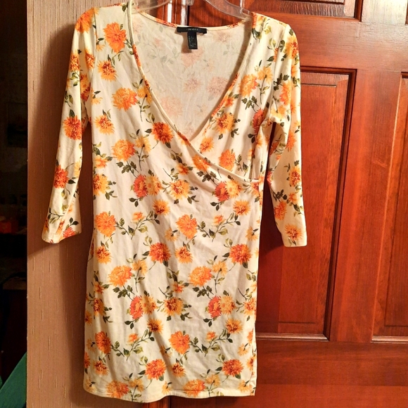 Forever 21 Dresses & Skirts - Forever 21 floral dress